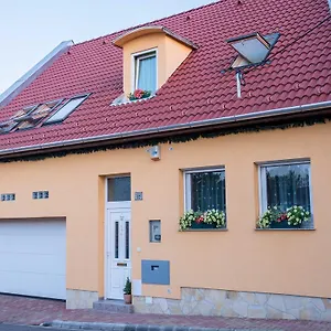 Apartament Sasvar, Eger